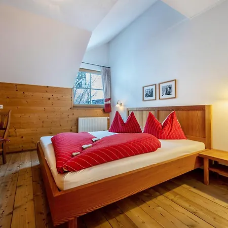 Lechnerhof 3 Apartment